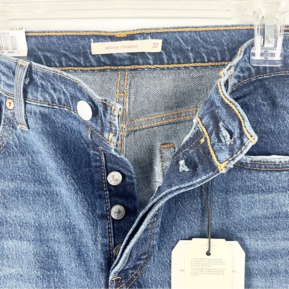 LEVI’S High Rise Button Fly Wedgie Straight Premium Denim Blue Jeans, Size 32 - Picture 6 of 16